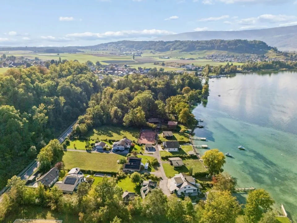 Bauland mit Seezugang und eigener Boje am Bielersee – Foto 5 von 12