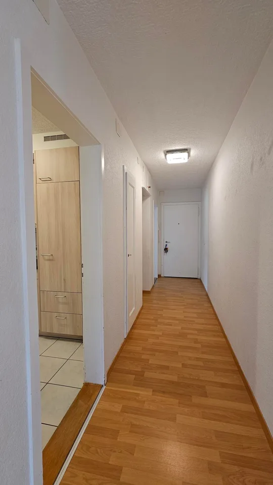Helle 3.5-Zimmer-Wohnung mit Balkon in Grenchen – Foto 8 von 12