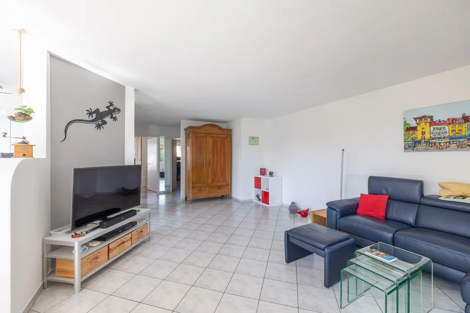 Appartamento mansardato di 5,5 locali adatto alle famiglie a Worb – foto 3 di 18