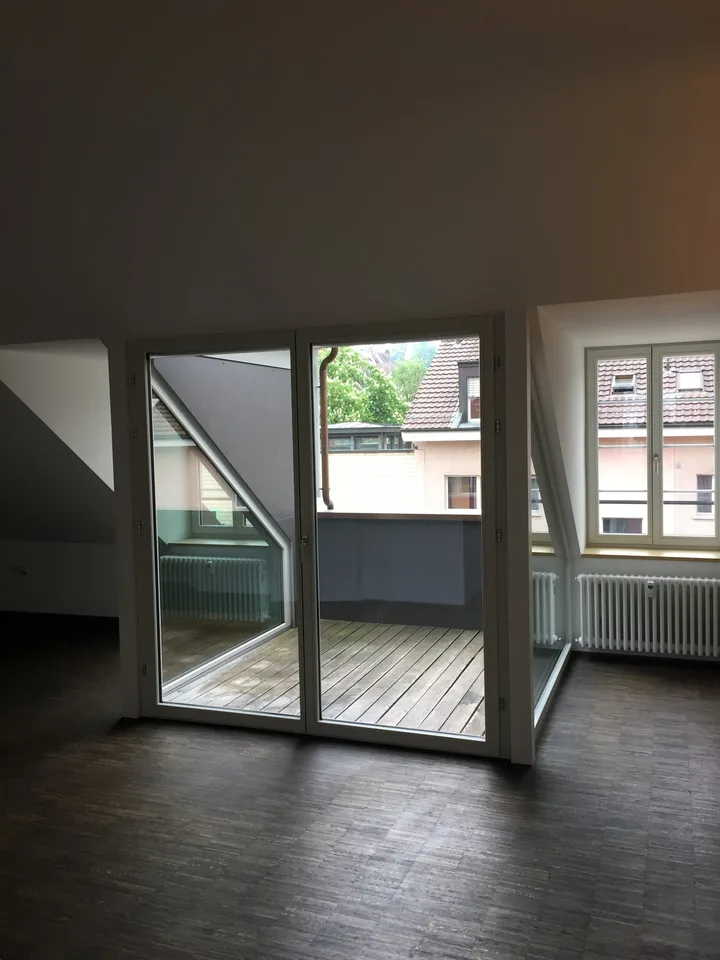 Exceptional attic apartment with balcony – photo 3 of 6