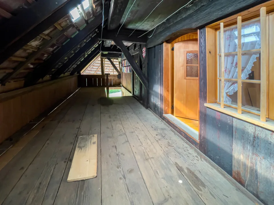 Casa storica con studio alto nel cuore di Langenthal – foto 14 di 16