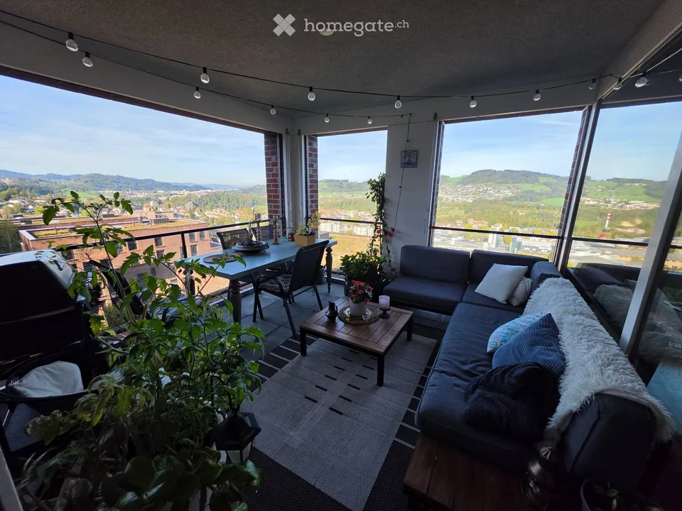 4,5 Zi Whg mit Aussicht in St. Gallen – Foto 2 von 5