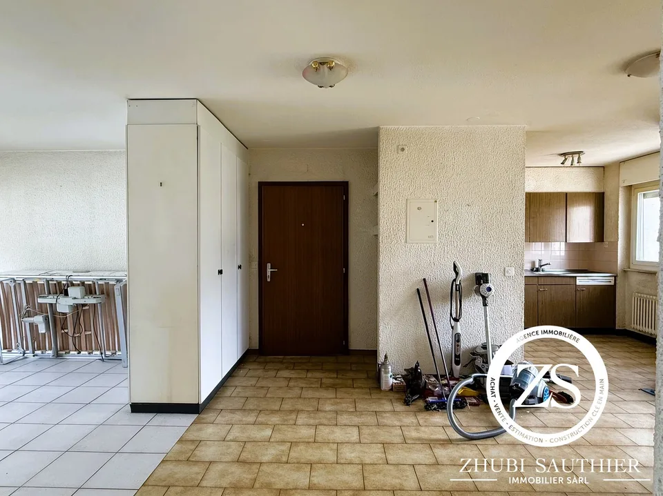 Wohnung 3.5 Zimmer zur Renovierung im Zentrum von Conthey – Foto 4 von 12