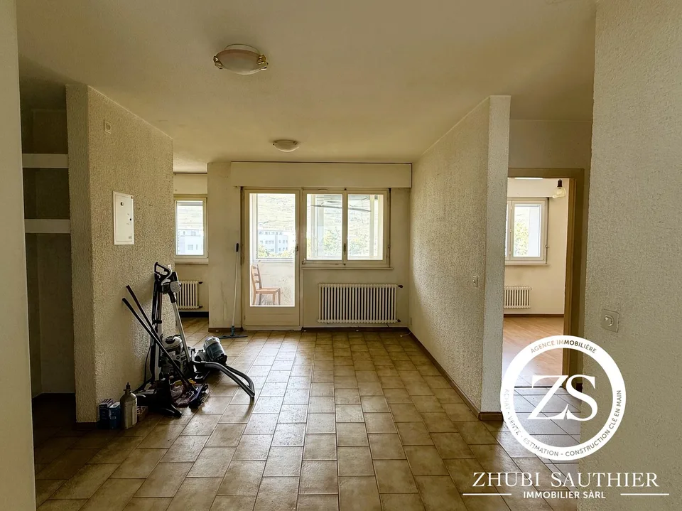 Wohnung 3.5 Zimmer zur Renovierung im Zentrum von Conthey – Foto 5 von 12
