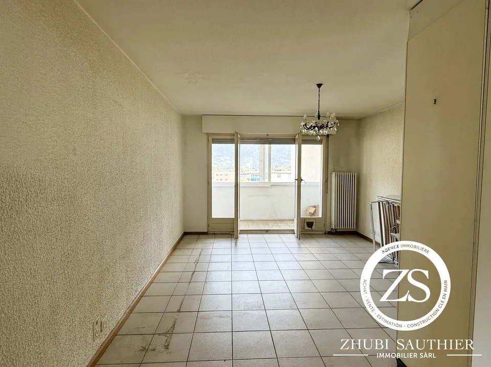 Wohnung 3.5 Zimmer zur Renovierung im Zentrum von Conthey – Foto 2 von 12