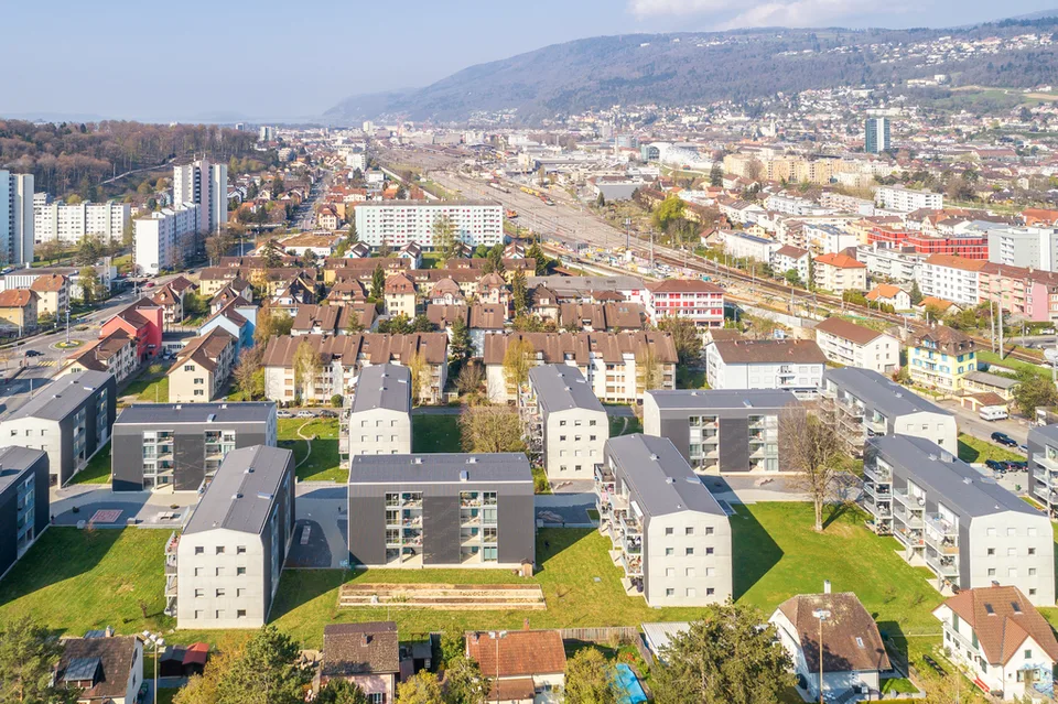 Ihr neues Zuhause mit Gartensitzplatz – foto 9 di 11
