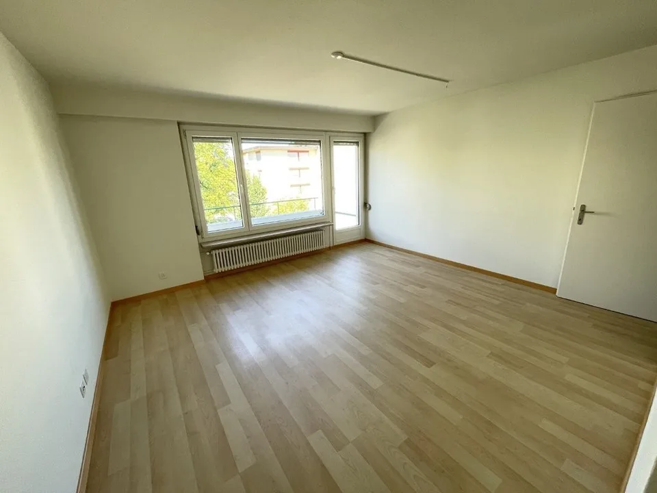 Bright 3.5-room apartment near Moosmatt schoolhouse – photo 5 of 7