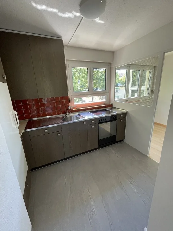 Bright 3.5-room apartment near Moosmatt schoolhouse – photo 2 of 7