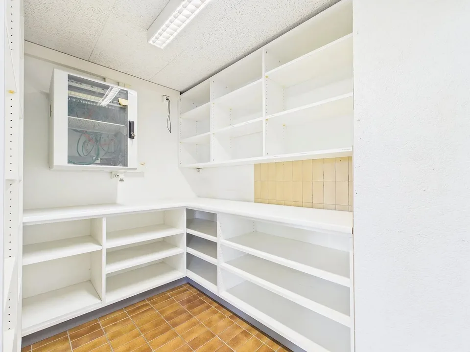 Zentrale Gewerbefläche 60 m² und 116 m² im 2. OG in Wohlen – Foto 12 von 13