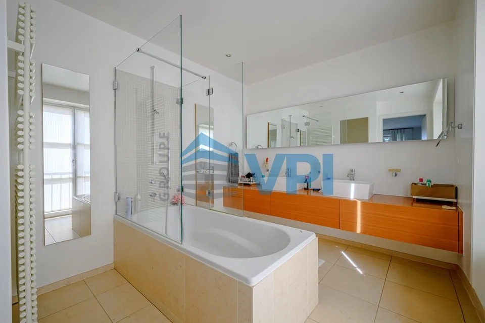 Maison individuelle de caractère dans un cadre privilégié – photo 5 sur 11