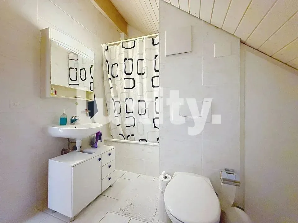 Ampio duplex luminoso di 4,5 locali di circa 160 m² a Gland – foto 7 di 8