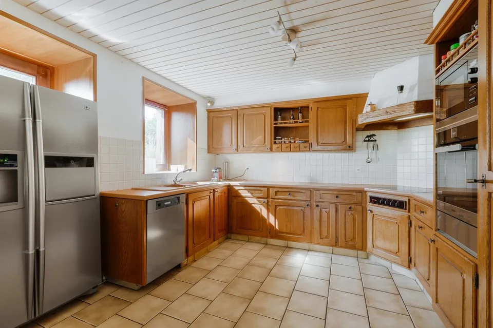 Duplex de caractère dans une ferme du XIXe siècle, face au Léman et aux Alpes – photo 10 sur 14