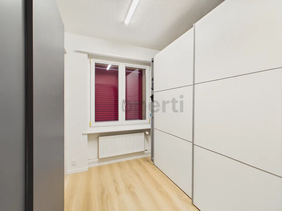 Renovation 2022, Sonniger Balkon & Effiziente Raumaufteilung! – Foto 8 von 10