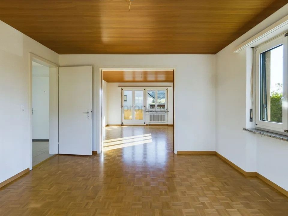 Kürzlich Renoviert, Geräumige Küche & Sonniges Wohnambiente! – photo 5 sur 13