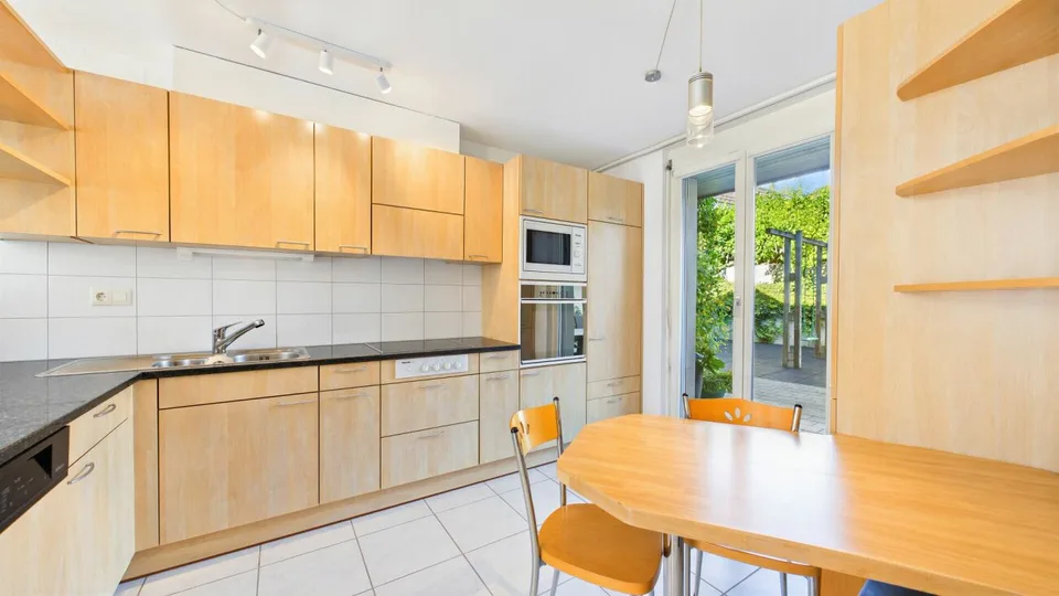 6.5-Zimmer- Reihenhaus mit Garten im Stockwerkeigentum – Foto 6 von 11