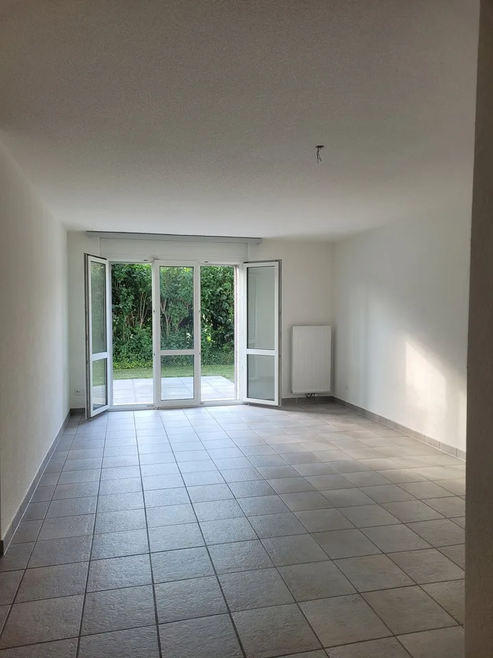 2.5-room apartment with 52 m2 and terrace – photo 3 of 11
