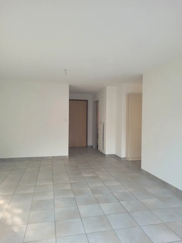 2.5-room apartment with 52 m2 and terrace – photo 4 of 11