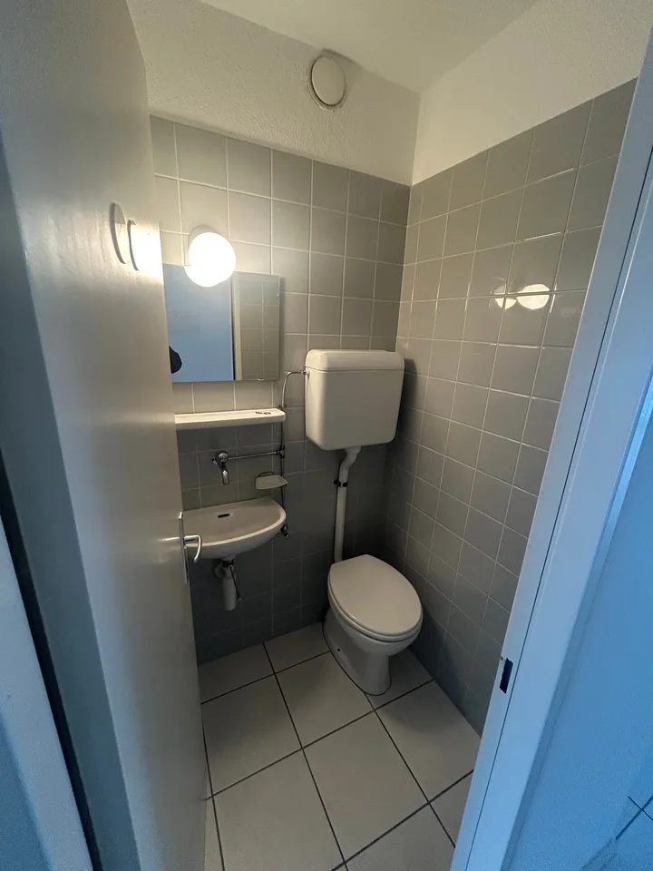 Spacieux appartement de 4.5 pièces avec balcon à Bienne – Foto 8 von 19