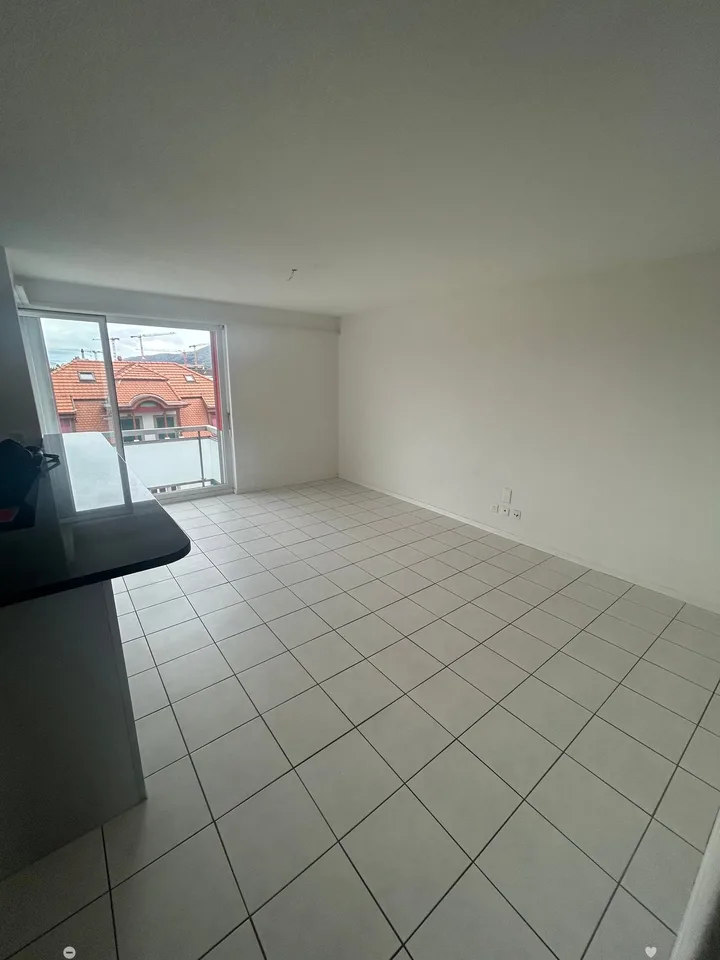Spacieux appartement de 4.5 pièces avec balcon à Bienne – Foto 5 von 19
