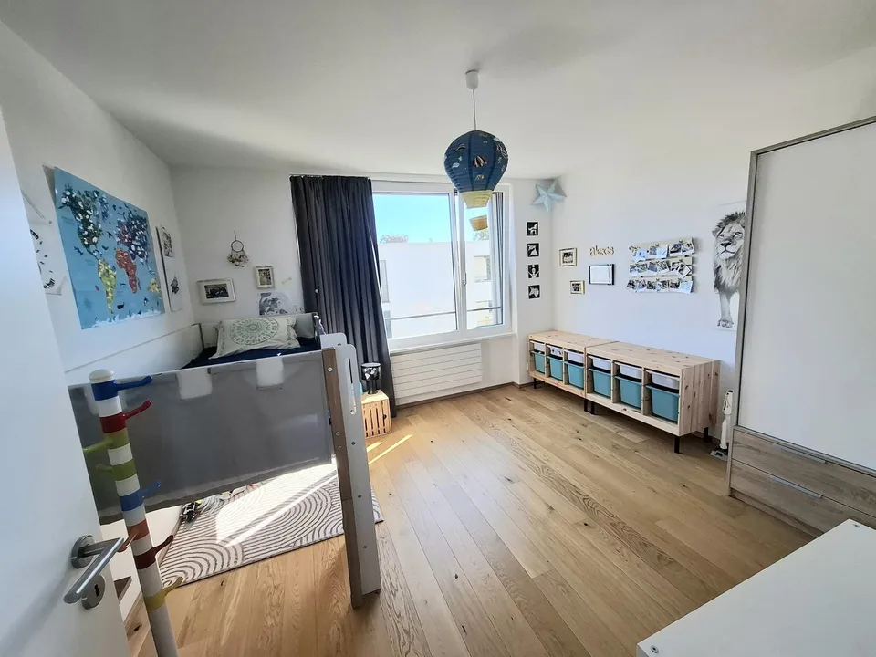 Wohnung 4.5 Zimmer im 3. Stock – Foto 8 von 10