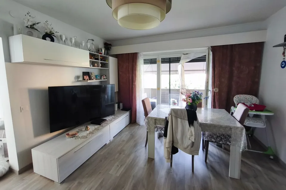 Moderno 3,5 locali immediatamente disponibile con terrazzo – foto 2 di 11