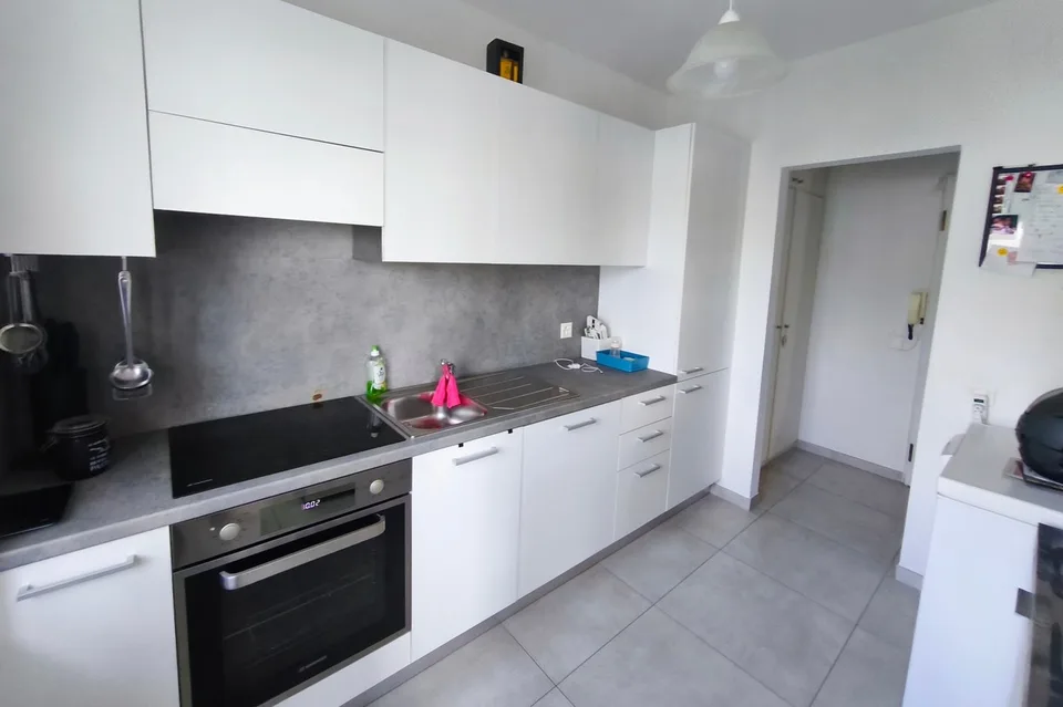 Moderno 3,5 locali immediatamente disponibile con terrazzo – foto 6 di 11