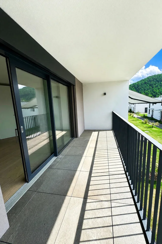 Appartamento 3,5 di primo ingresso con terrazzo coperto a Caslano – foto 3 di 12