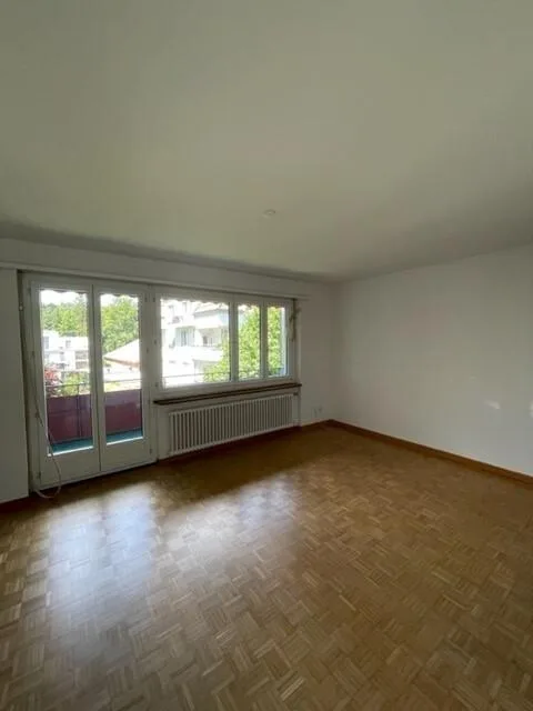 Grosszügige 4.5-Zimmer-Wohnung im Quartier Weinegg – Foto 2 von 6