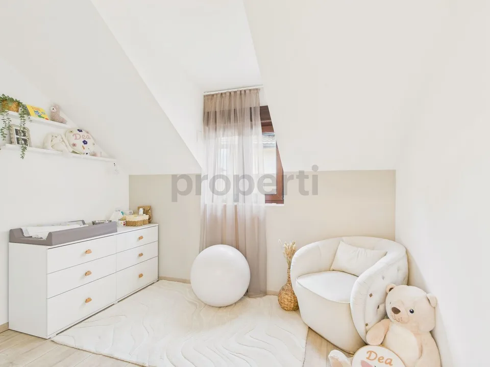 Bella casa a schiera moderna di 4,5 stanze nel cuore di St-Aubin – foto 6 di 11