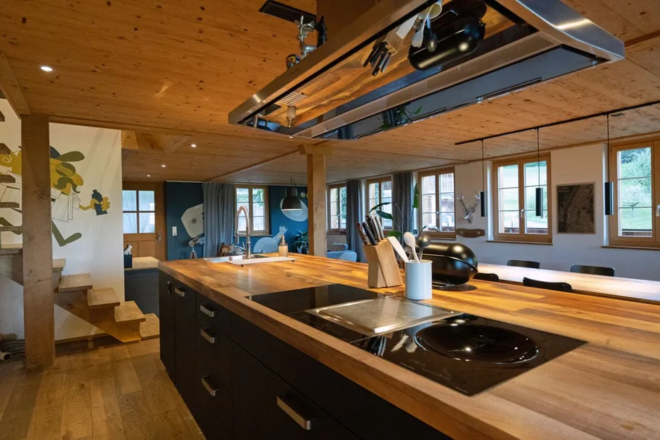 Maison paysanne de 6,5 pièces neuve avec deux appartements et vue à perte de vue – photo 6 sur 16
