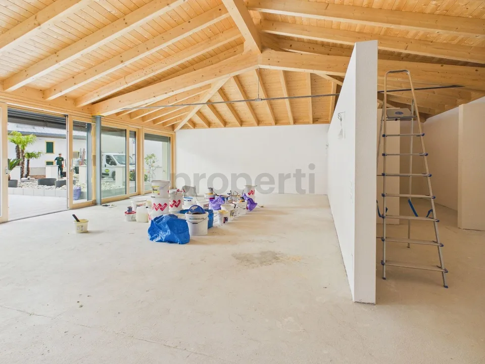 Ampia Metratura, Palazzina Restaurata a Nuovo -- Grosszügige Wohnfläche, Komplett Saniert! – foto 2 di 12