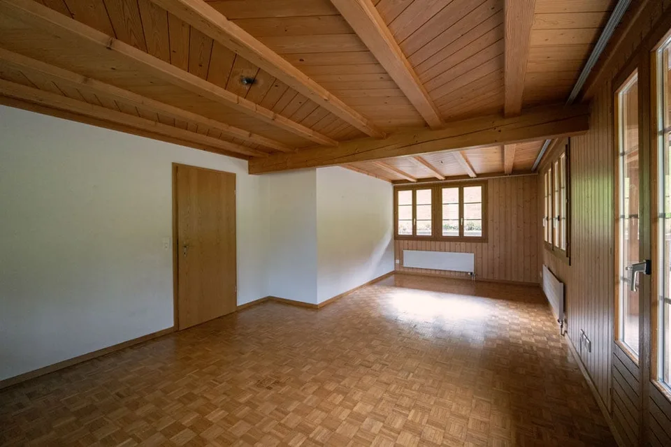 Maison de 6,5 pièces – beaucoup d'espace à l'intérieur et autour de la maison – photo 6 sur 14
