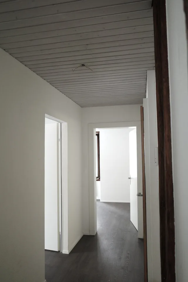 Disponible temporairement jusqu'au 28.02.2027 : appartement 3 pièces à Zürich-Wollishofen – photo 3 sur 6