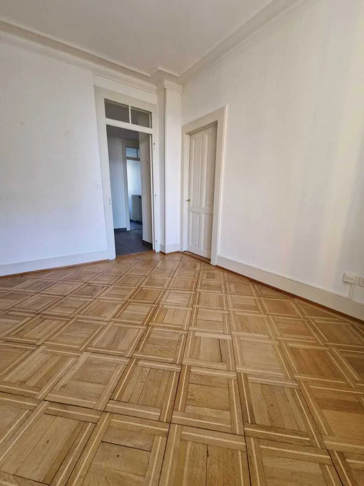Bello appartamento ristrutturato Avenue Florimont 10, 1006 Lausanne – foto 5 di 12