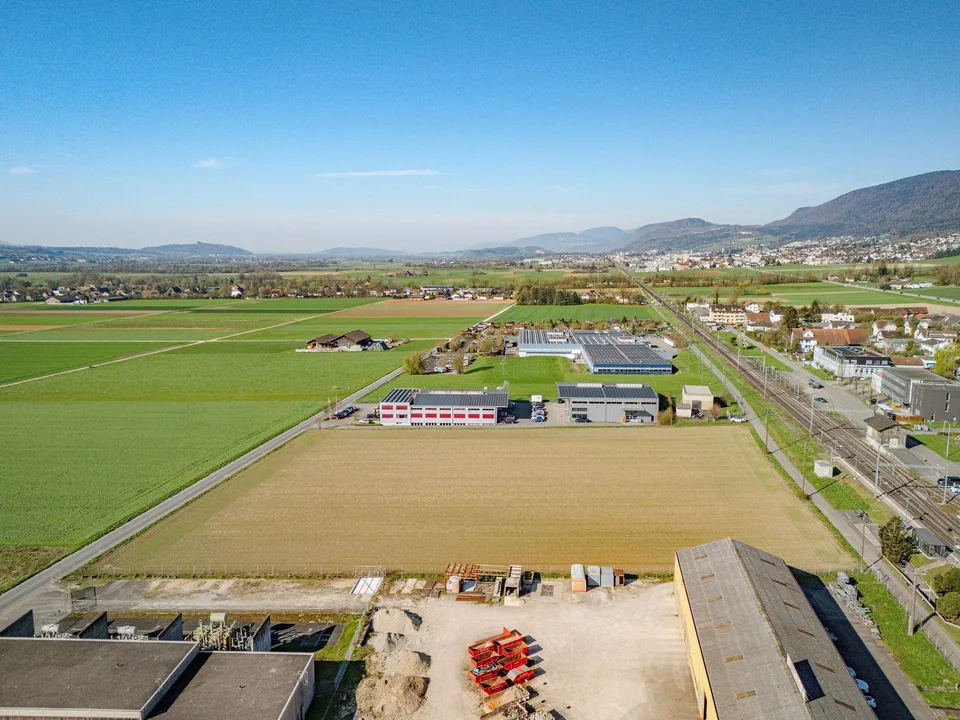 16'000 M² GEWERBEBAULAND FÜR GROSSINVESTOREN – Foto 4 von 6