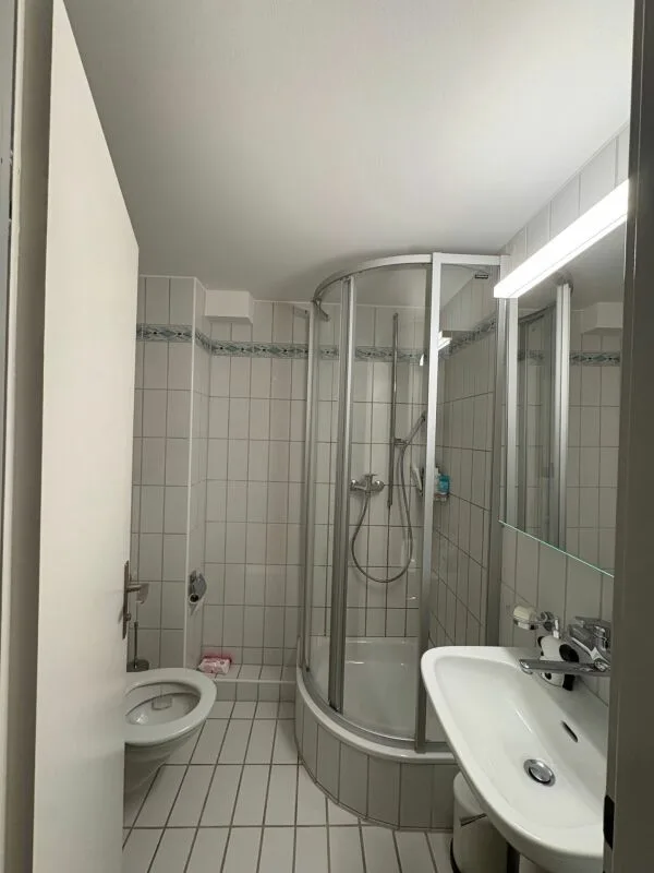 City life by the lake - 2-room apartment in the heart of Seefeld – photo 7 of 8