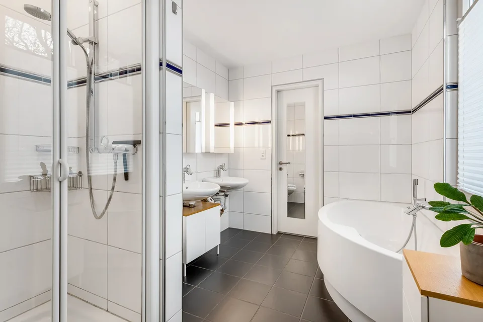 Appartement baigné de lumière au Rosenberg avec vue sur Säntis – photo 9 sur 9