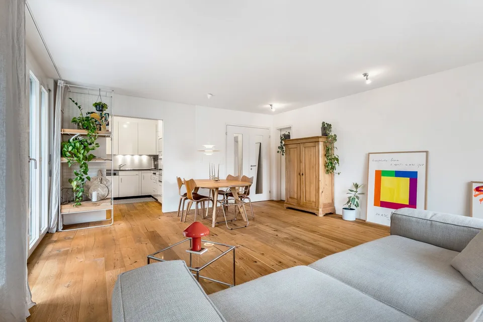Appartement baigné de lumière au Rosenberg avec vue sur Säntis – photo 7 sur 9