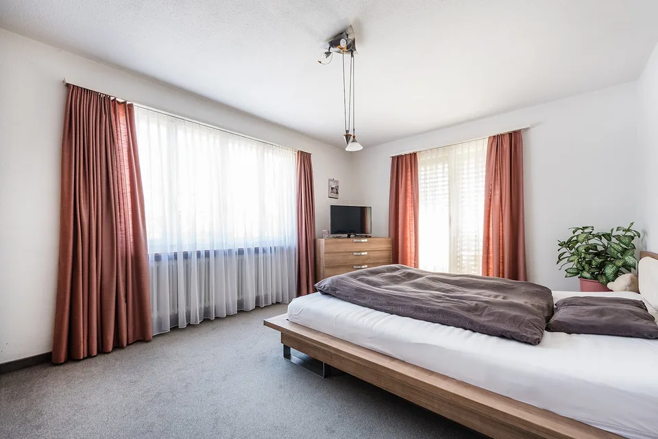 Bungalow mit Garten, Pool und viel Entwicklungspotenzial – Foto 14 von 17