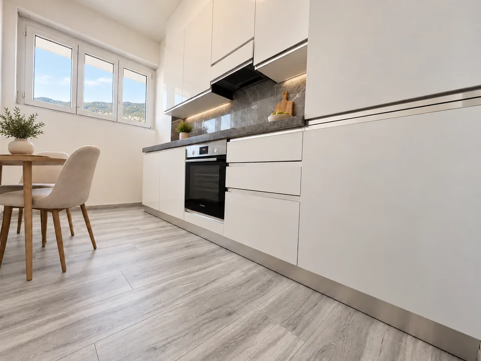 Bis zu 2 Monate kostenlos - Modernes 2.5-Zimmer-Apartment mit Blick in Chiasso – Foto 2 von 9