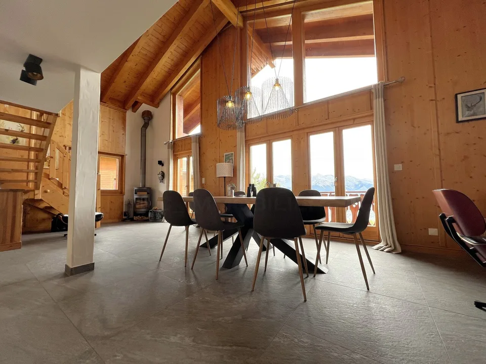 Prächtiges Chalet mit 7,5 Zimmern und atemberaubendem Blick – Foto 7 von 7