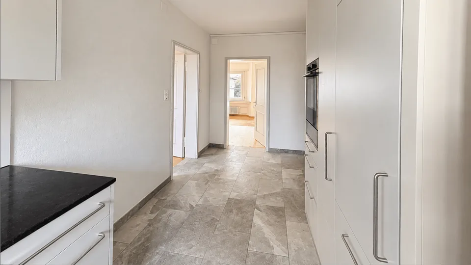 Sanierte 4-Zimmer-Wohnung im EG – Foto 2 von 4