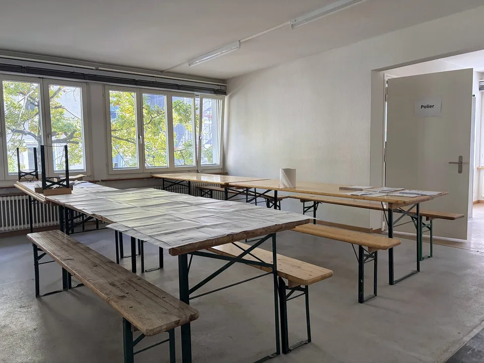 Spazi commerciali convenienti per uso temporaneo, ufficio, laboratorio & magazzino (circa 178 m²) – foto 7 di 11