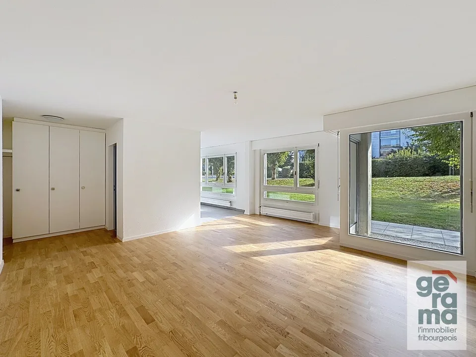 Studio renoviert im Erdgeschoss mit Terrasse in Tafers – Foto 3 von 5