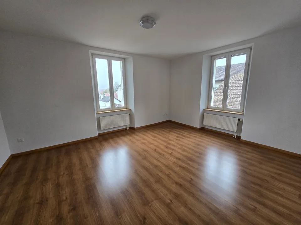 Bello appartamento di 3 locali situato in un quartiere calmo – foto 4 di 7
