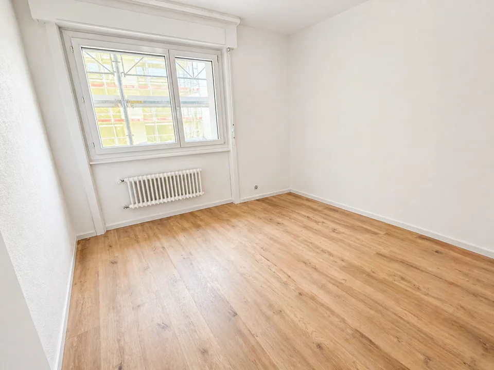 Ultimi lotti: 3.5 stanze completamente ristrutturate di 82 m² con due balconi – foto 8 di 13