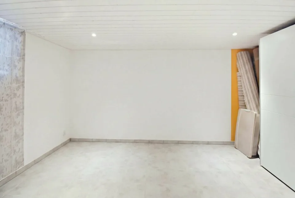 Molto spazio per nuove ideee - casa a schiera con grande intorno – foto 17 di 19