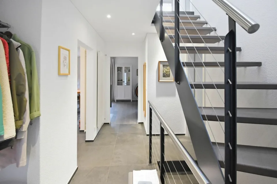 Molto spazio per nuove ideee - casa a schiera con grande intorno – foto 13 di 19