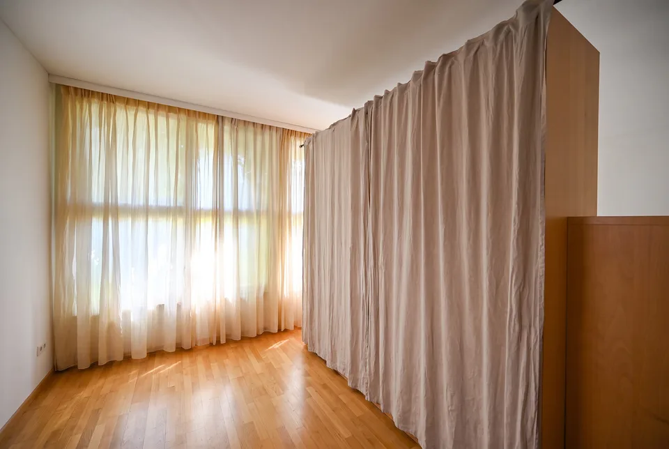 RAFFINÉ. MODERNE. VUE PANORAMIQUE. – photo 8 sur 12