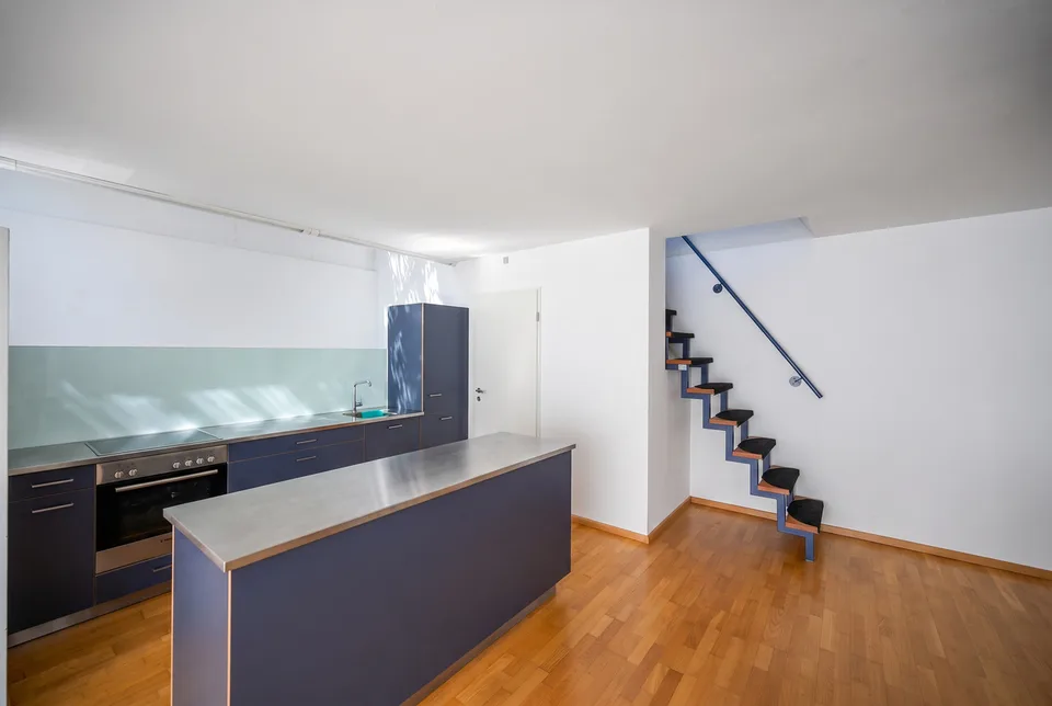 RAFFINÉ. MODERNE. VUE PANORAMIQUE. – photo 4 sur 12